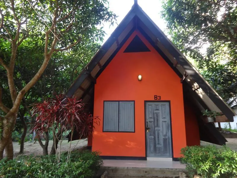 Cashewnut Tree Bungalows Ko Lanta Alojamento de Turismo Selvagem
