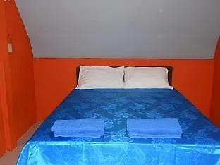 Cashewnut Tree Bungalows Ko Lanta بيت خشبي